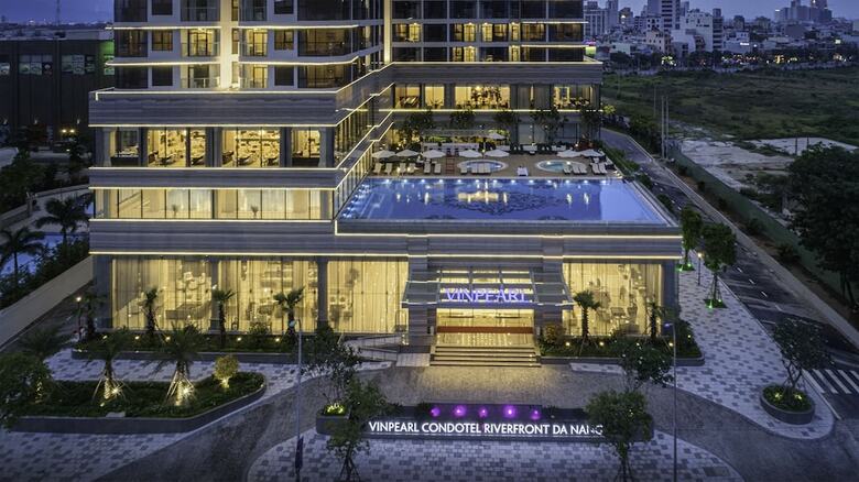 Hotel Vinpearl Condotel Riverfront Danang