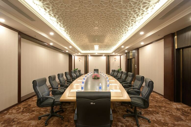 Hotel Vinpearl Condotel Riverfront Danang