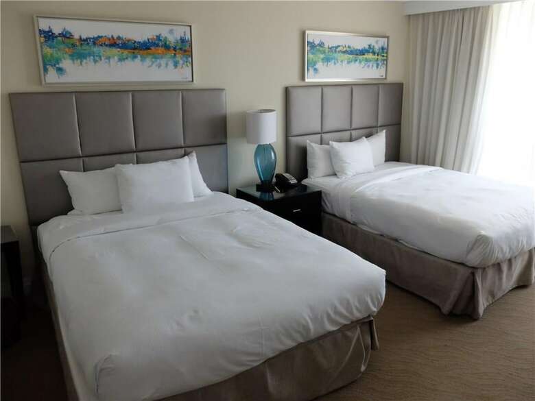 Beautiful Galleryone Condo 1-1 5th Floor
