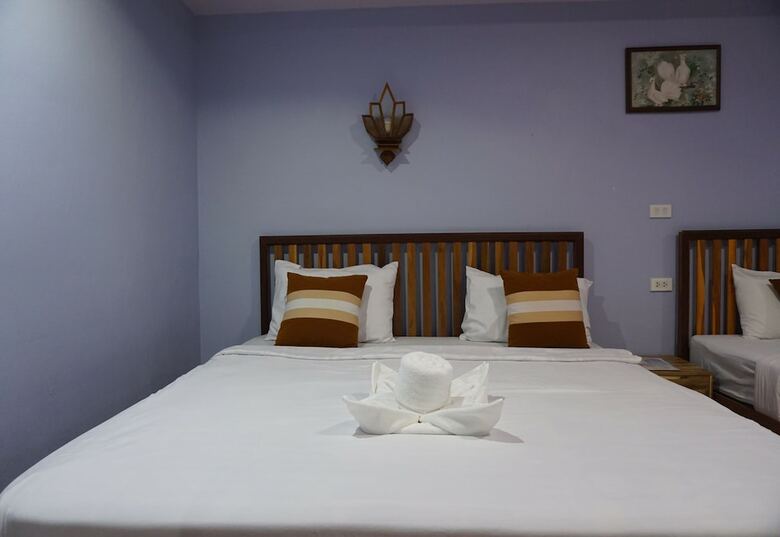 Hotel Lampang Bouteak Resort