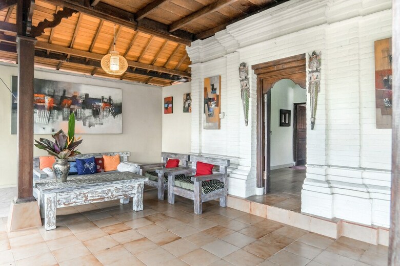 Bed & Breakfast Sari Bamboo Bungalows