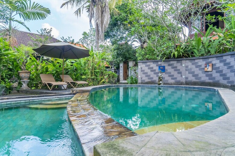 Bed & Breakfast Sari Bamboo Bungalows