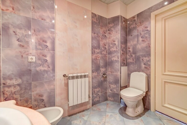 Home4day Spacious Apartment By The Hermitage