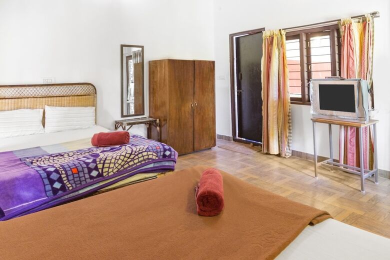 Bed & Breakfast Guesthouser 1 Br Homestay 2260
