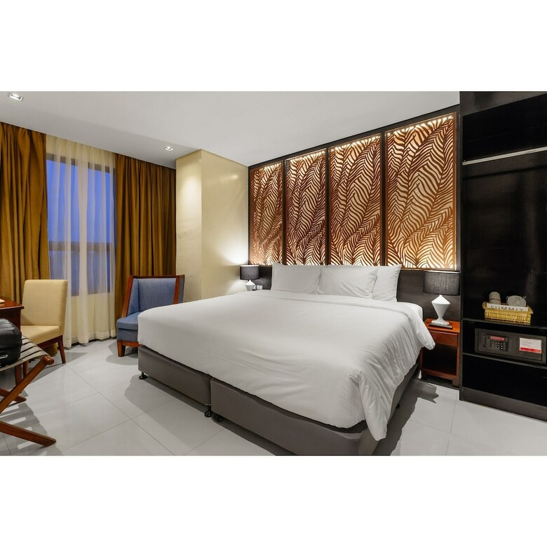 Summit Hotel Tacloban