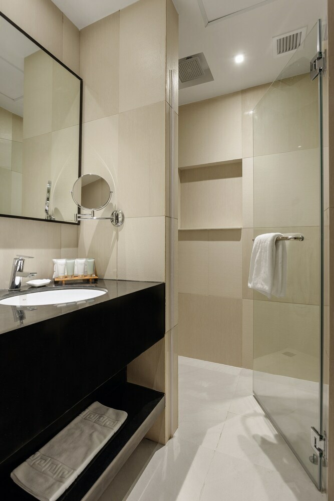 Summit Hotel Tacloban
