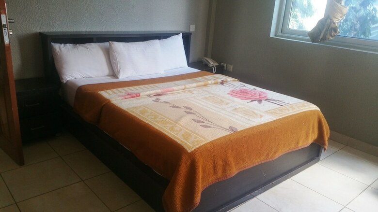 Permiss Ka Hotel
