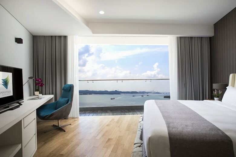 Aparthotel Pinetree Marina Resort