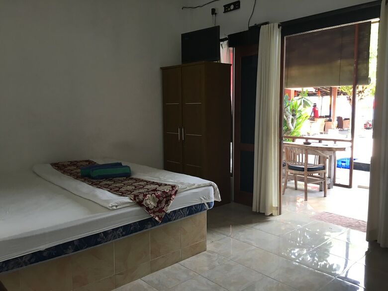 Bed & Breakfast Tarci Bungalows Lembongan
