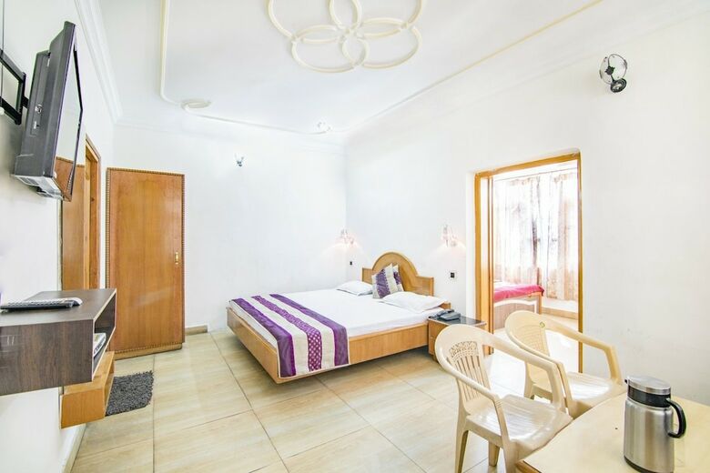 Hotel Guesthouser 2 Br Boutique Stay 2472