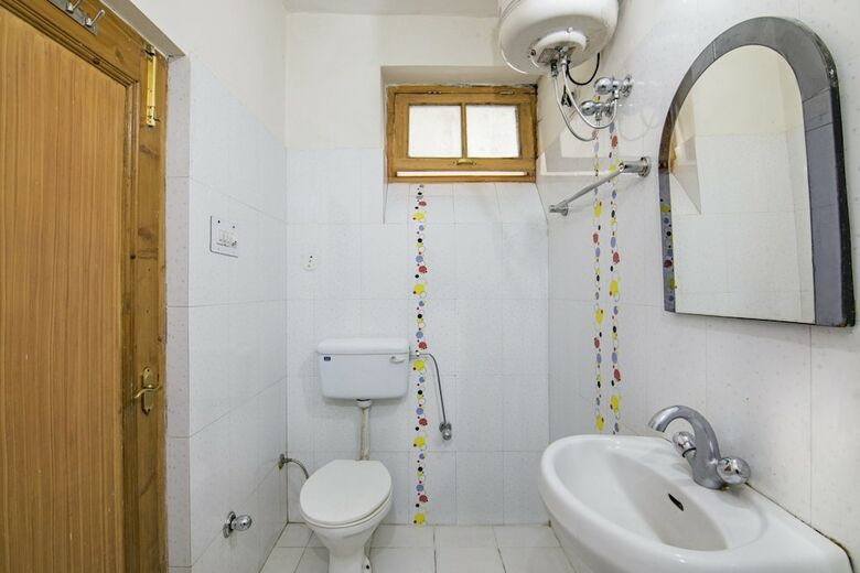Hotel Guesthouser 2 Br Boutique Stay 2472