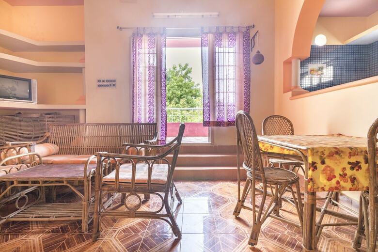 Hotel Guesthouser 2 Bhk Cottage E446