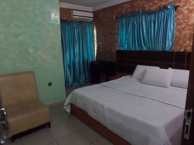O'nice Hotel And Suites Limited