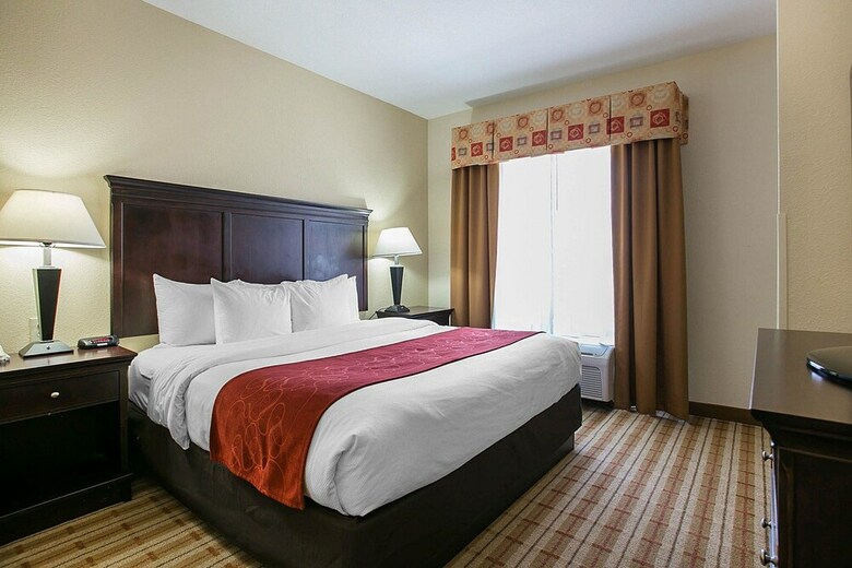 Hotel Comfort Suites Augusta Riverwatch