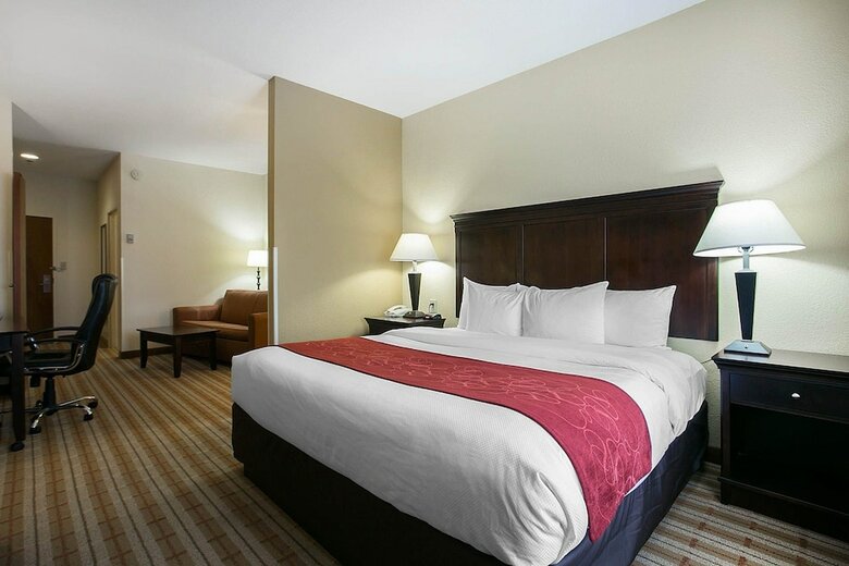 Hotel Comfort Suites Augusta Riverwatch