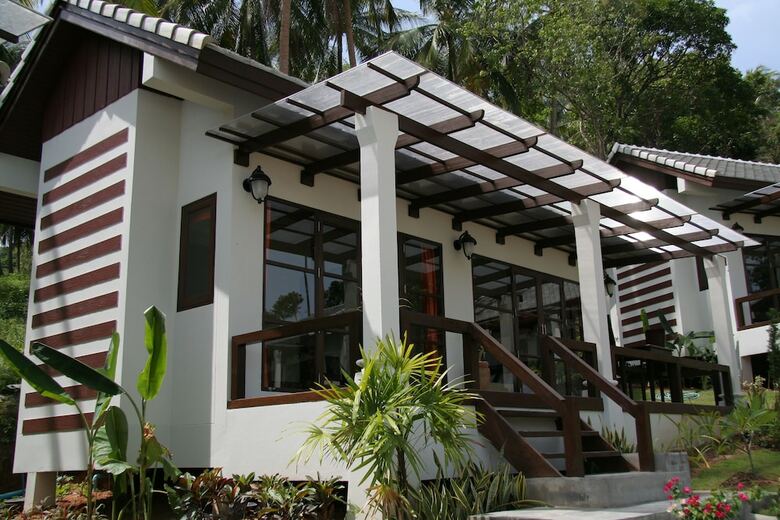 Hotel Hillside Village Resort