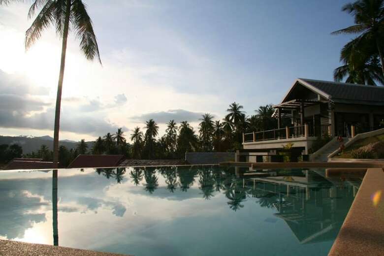 Hotel Hillside Village Resort