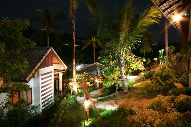 Hotel Hillside Village Resort