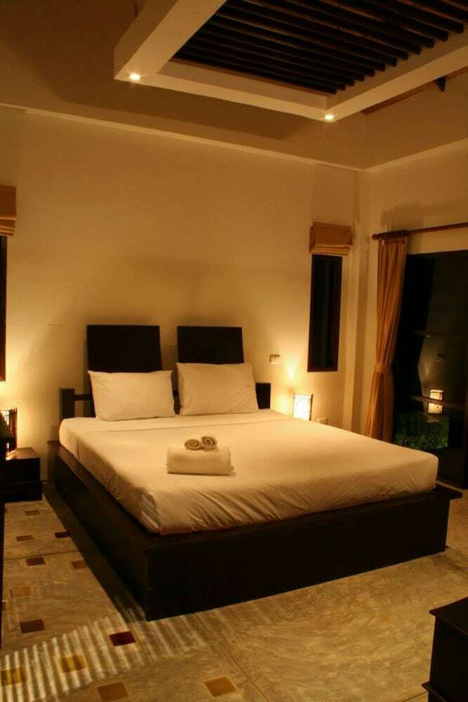 Hotel Hillside Village Resort