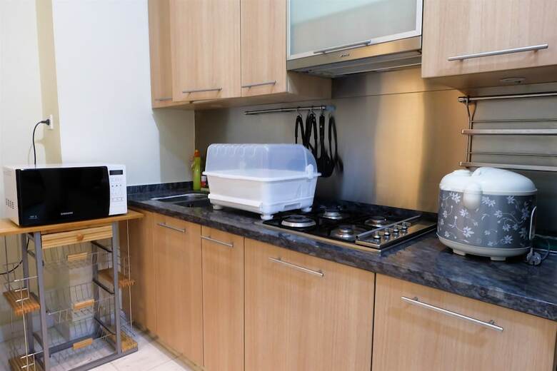 2 Bedroom Luxury The Peak Apartment By Travelio