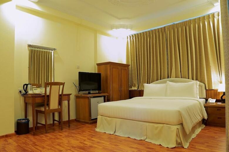 Kh Hotel Kokkine