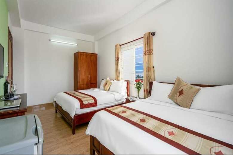 Little Gold Hotel
