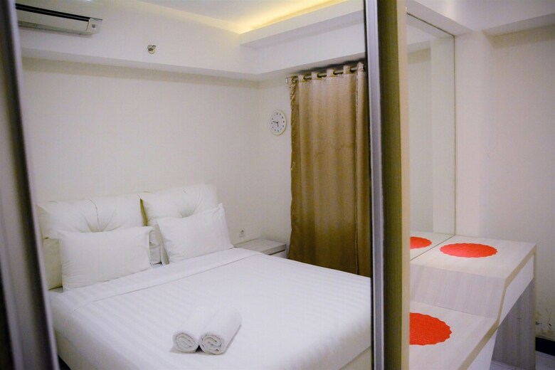 2 Bedrooms The Wave Kuningan Apartment By Travelio
