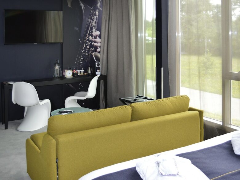 Hotel H�tel Mercure Nantes Ouest Saint-herblain Zenith