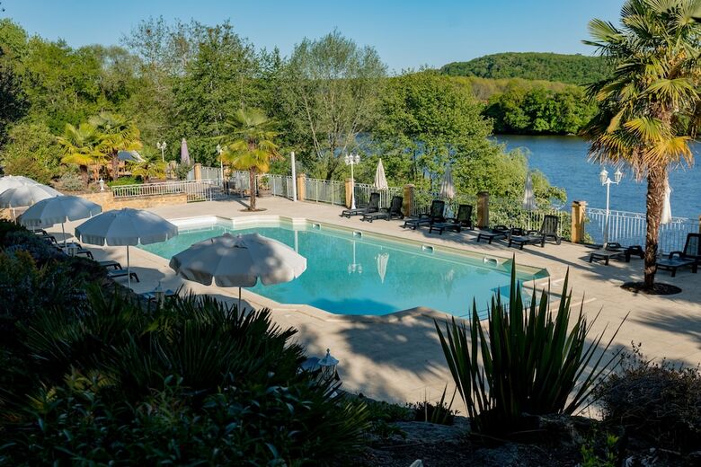 Les Magnolias Holiday Homes