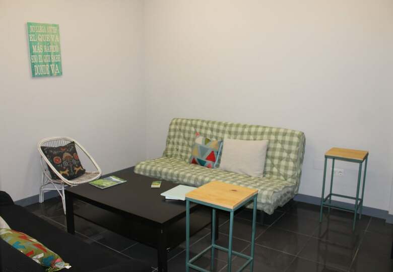 Hostal Albergue Galanas