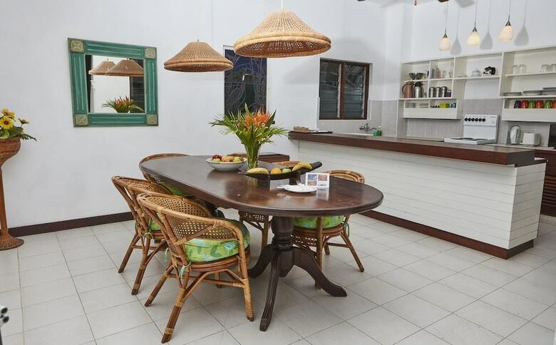 Aparthotel Tamarind Village Apartments