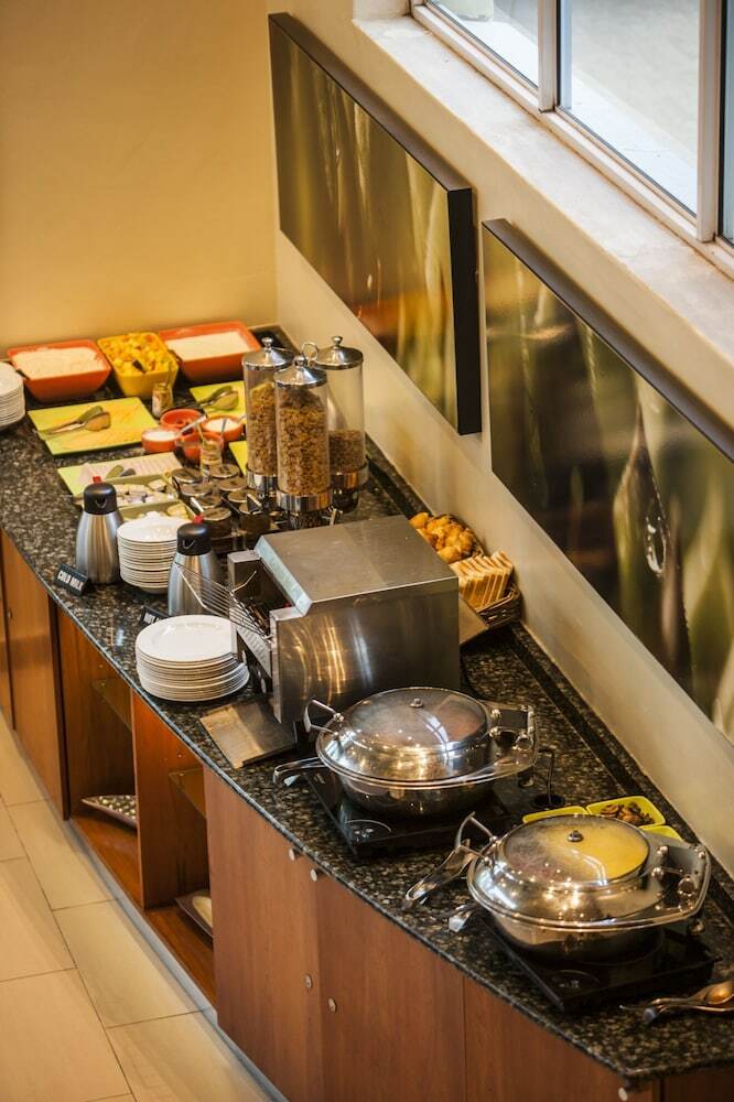 Hotel Stayeasy Pretoria