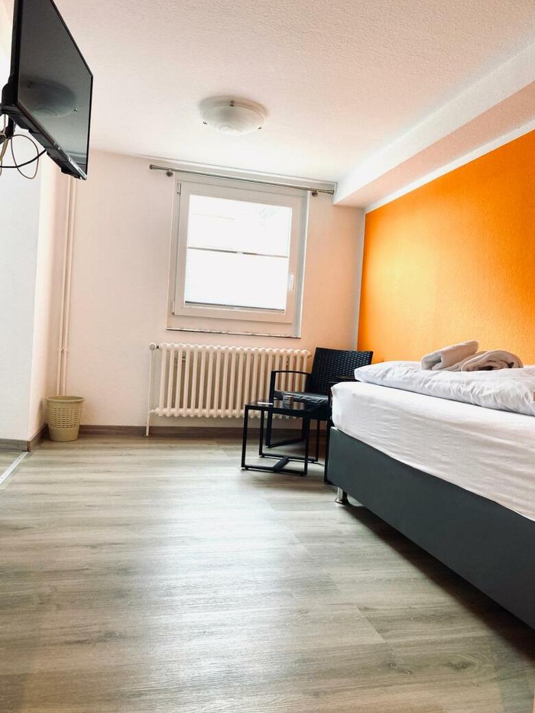 Hostal Hotel Auerhahn