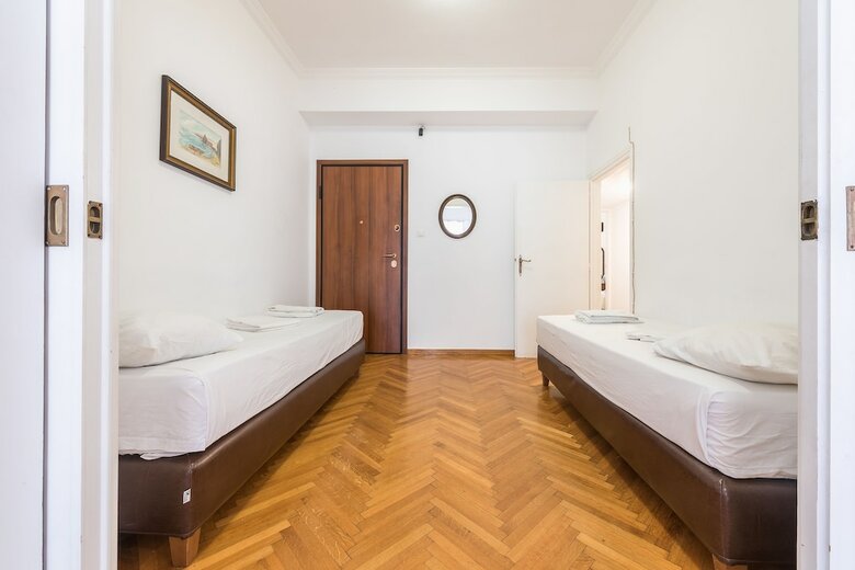Victoria Sun Apartments