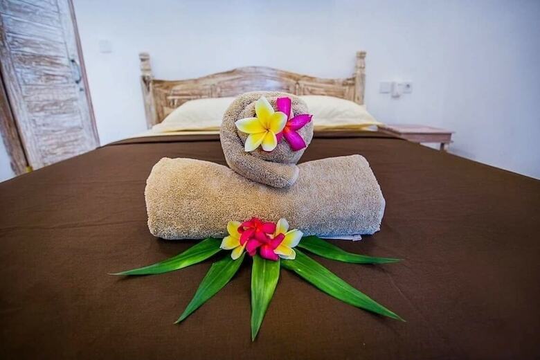 Hotel D'reborn Guest House