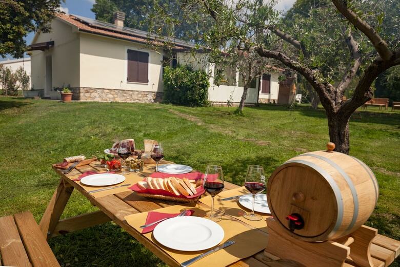 Villa Artemisia Negli Ulivi B&B