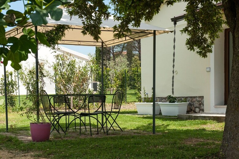 Villa Artemisia Negli Ulivi B&B
