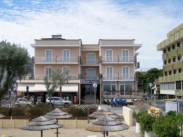Hotel Sara