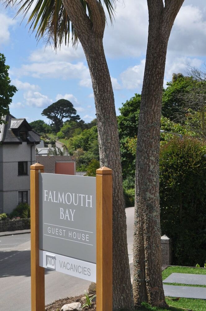 Hotel Falmouth Bay