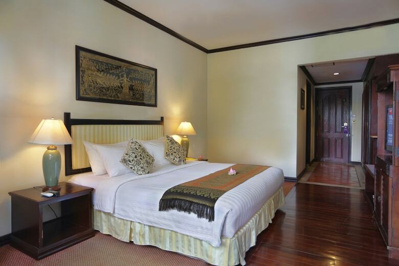 Grand Sunset Angkor Hotel