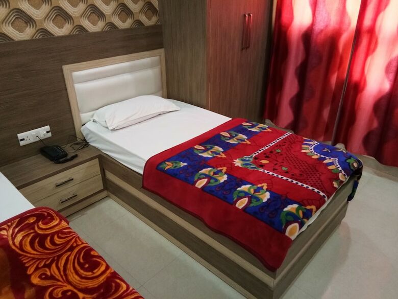 Hotel Puri Guest House