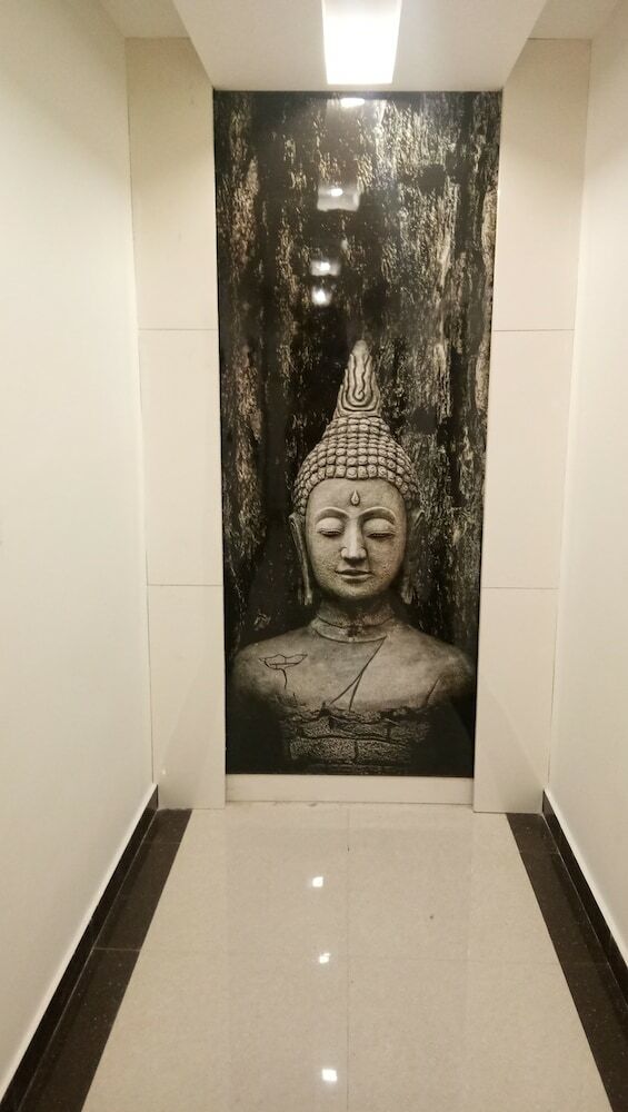 Hotel Puri Guest House