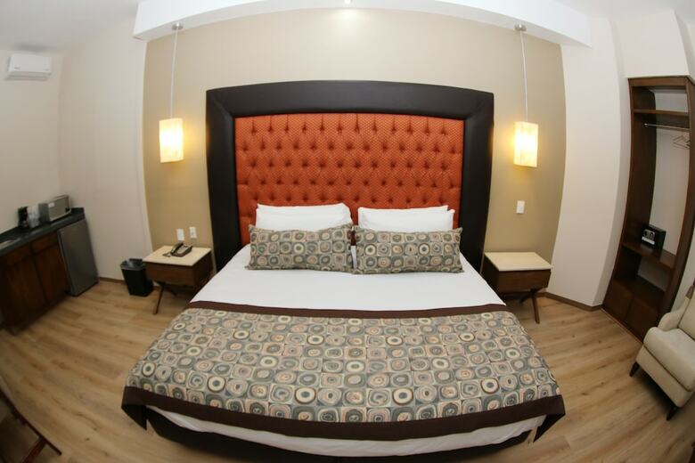 Centriplaza Hotel Suite & Spa