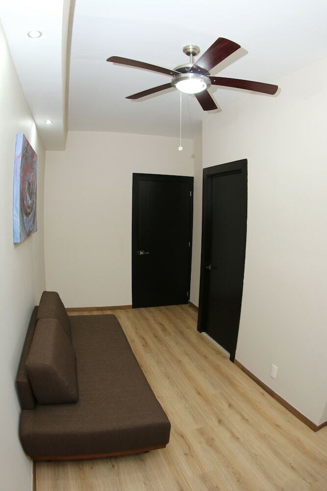 Centriplaza Hotel Suite & Spa