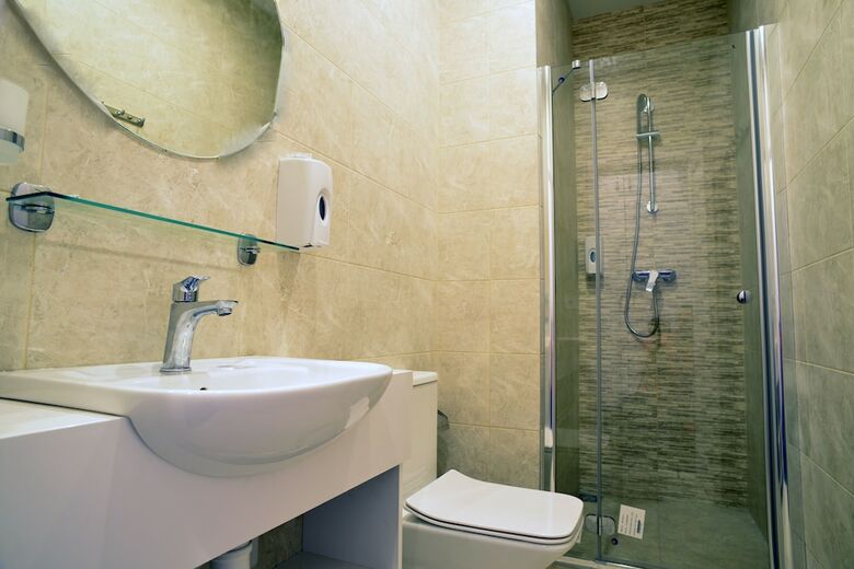 Voyage Hotel