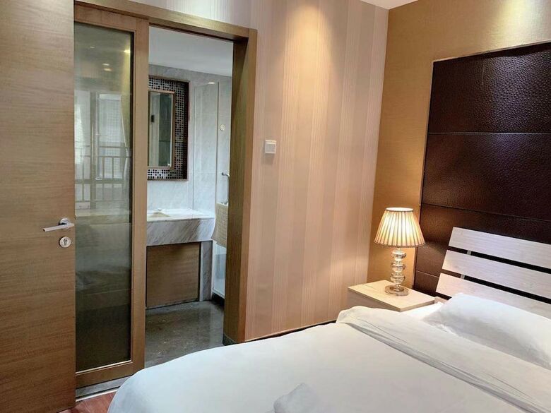 Apartamentos Zhongshan Perth Hotel