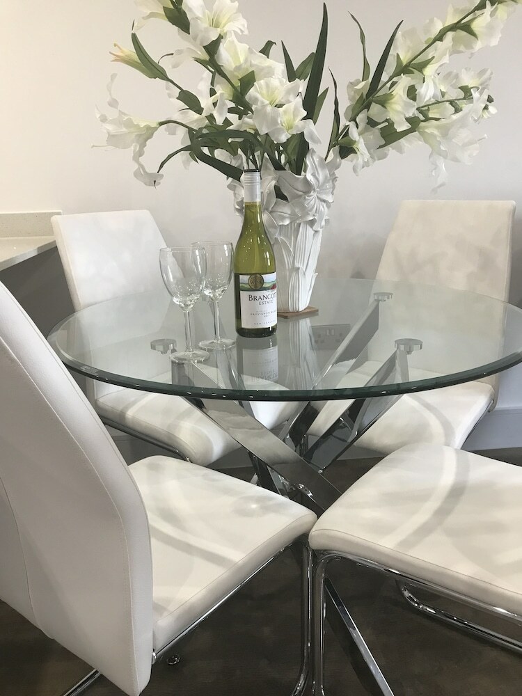 One To One Apartments