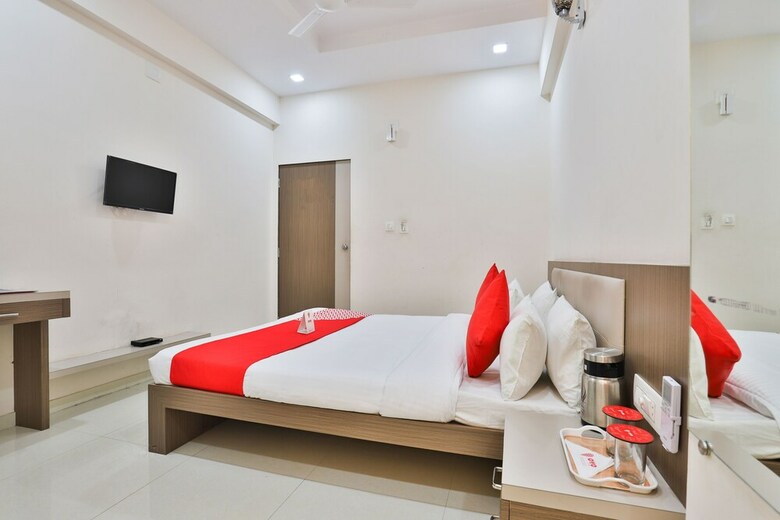 Oyo 12309 Hotel Ananya
