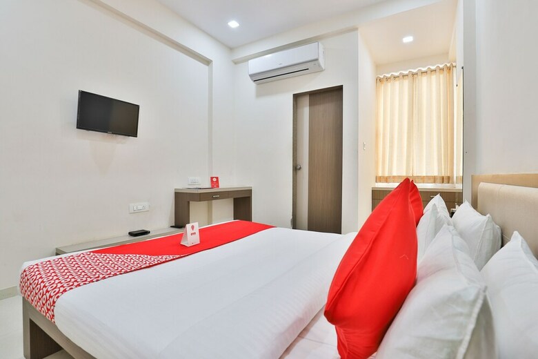 Oyo 12309 Hotel Ananya