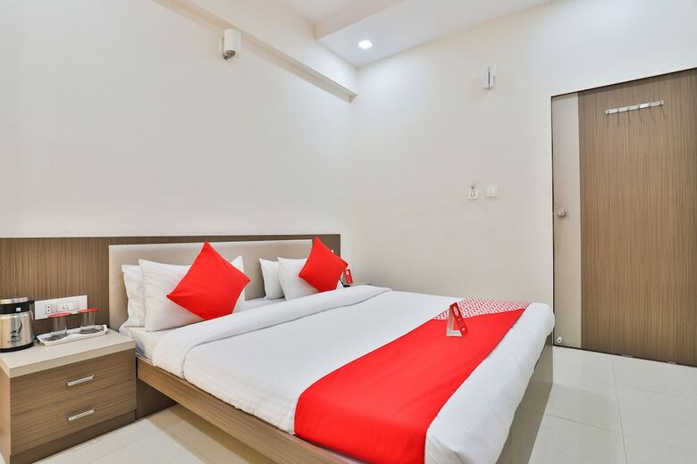 Oyo 12309 Hotel Ananya
